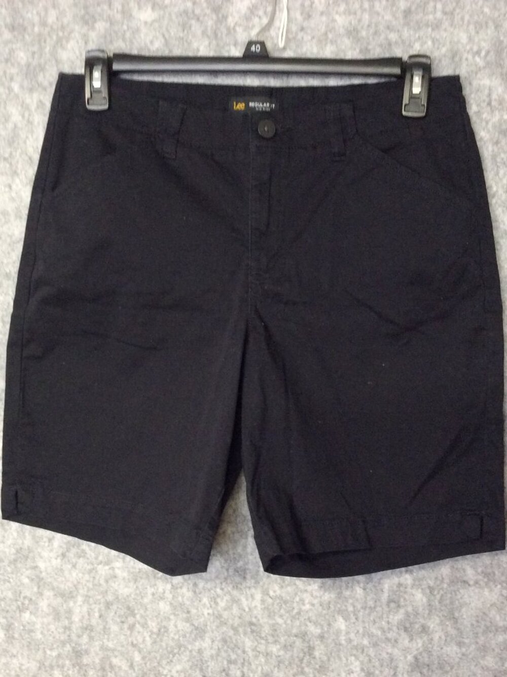 Women’s Lee Regular Fit Mid Rise Flat Front Black Shorts Pockets Size 12M